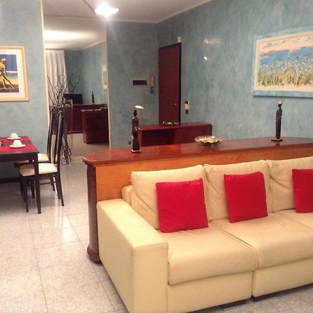 B&B Humana Rozzano Eksteriør bilde