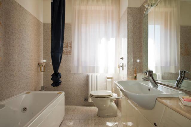 B&B Humana Rozzano Rom bilde