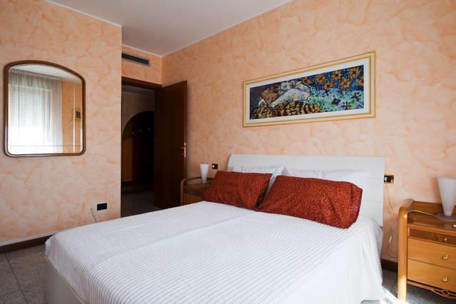 B&B Humana Rozzano Rom bilde