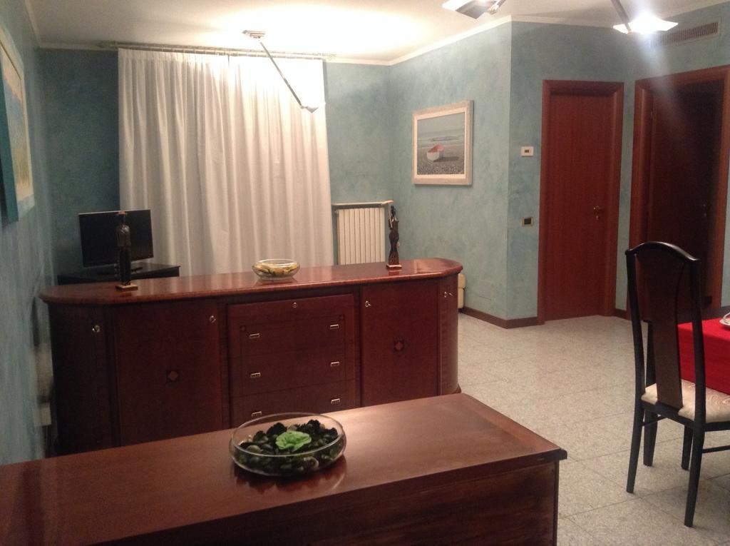 B&B Humana Rozzano Eksteriør bilde